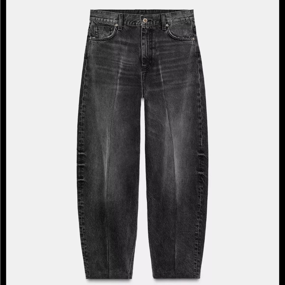 NEW Women’s Black Relaxed Balloon Jeans